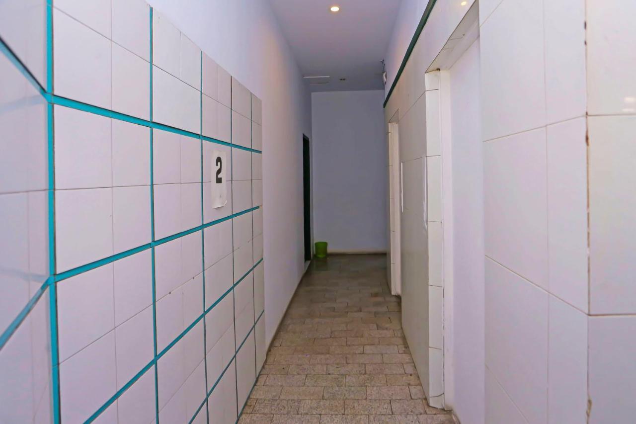 Collection O 92739 Hotel Pintu Besar Jakarta Exterior foto
